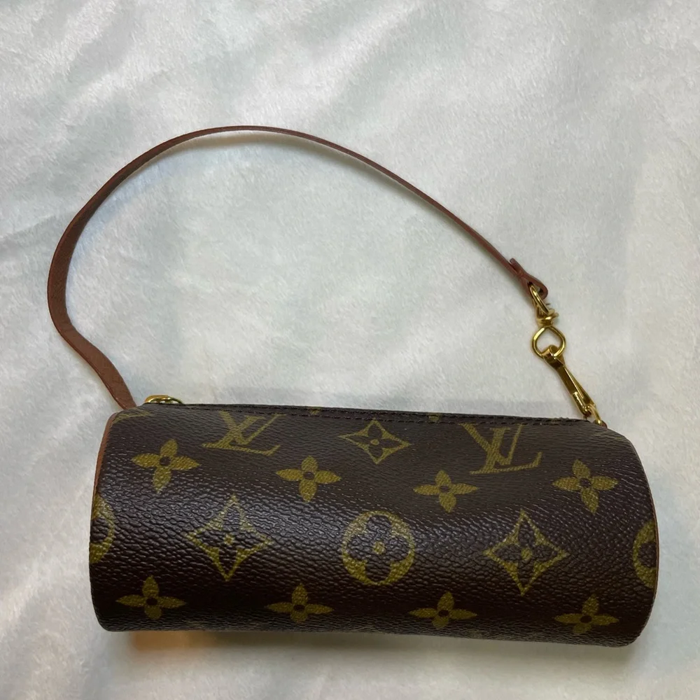 Louis Vuitton Monogram Papillon Pouch 🤎 - Picture 1 of 12